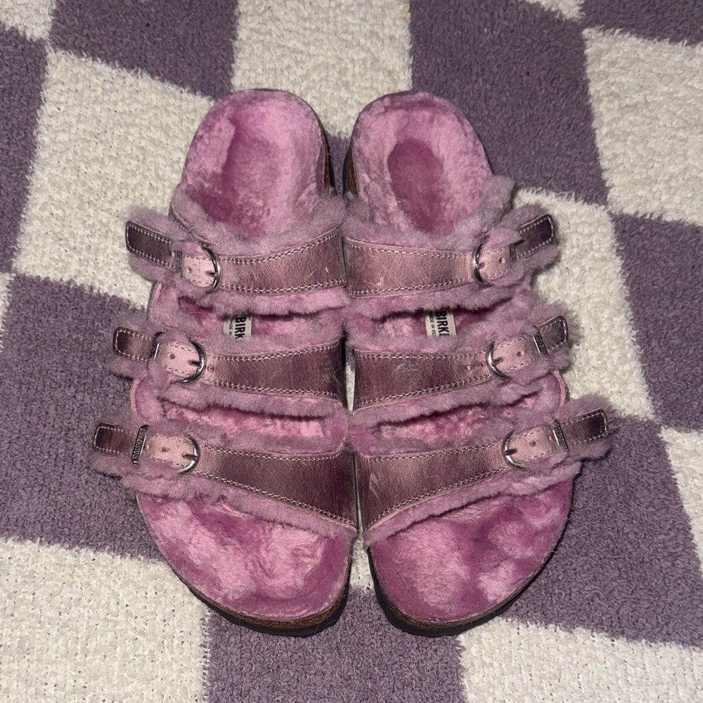 EUC | BIRKENSTOCK - Florida Fresh Women's Shearling Sandal - Lavender